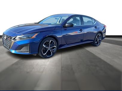 Used 2024 Nissan Altima 2.5 SR