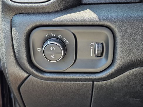 New 2025 RAM 2500 Tradesman AWD/4WD image 20