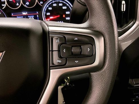 Used 2021 Chevrolet Silverado 1500 Custom w/ Safety Confidence Package AWD/4WD image 13