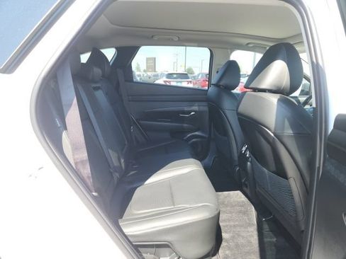 Certified 2025 Hyundai Tucson SEL AWD/4WD image 19
