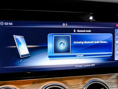 Used 2018 Mercedes-Benz E 300 image 33