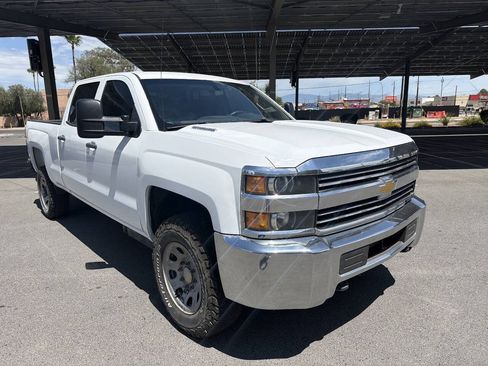 Used 2015 Chevrolet Silverado 3500 W/T AWD/4WD image 11