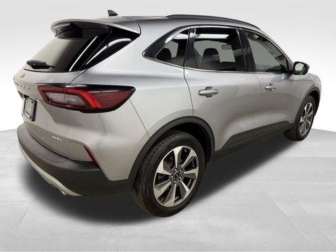 Used 2024 Ford Escape Platinum AWD/4WD image 10