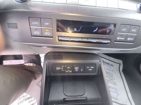 New 2026 Hyundai Kona SEL Premium AWD/4WD image 24