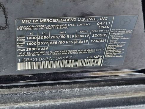 Used 2011 Mercedes-Benz ML 350 BlueTEC 4MATIC image 30