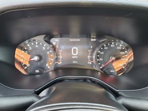 New 2026 Jeep Compass Limited image 9