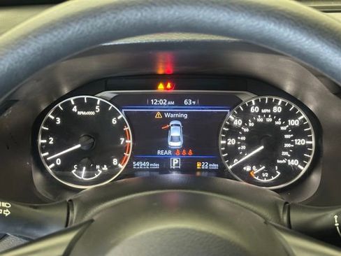 Used 2024 Nissan Altima 2.5 SV FWD image 25