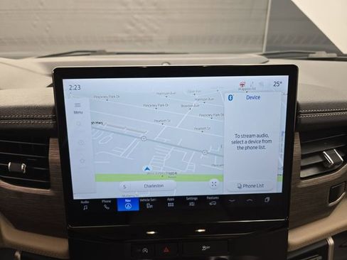 Used 2024 Ford Expedition Max Limited image 32