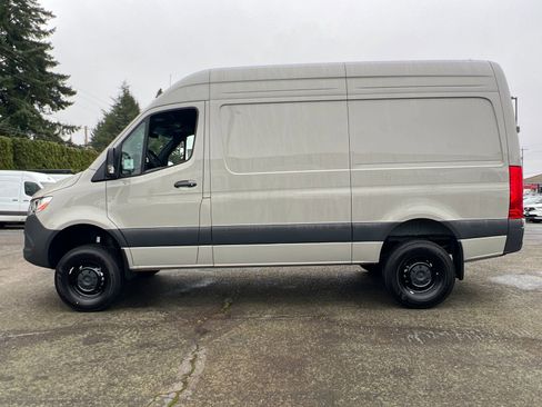 New 2026 Mercedes-Benz Sprinter 144 Cargo image 7