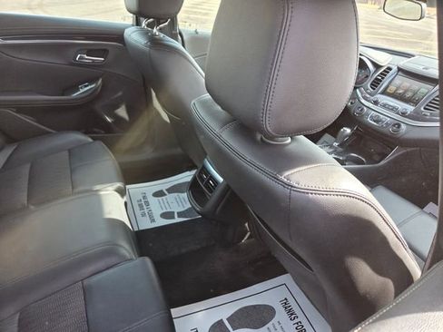 Used 2020 Chevrolet Impala LT image 40