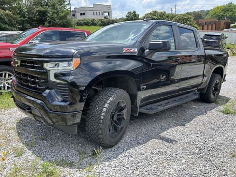 Used 2024 Chevrolet Silverado 1500 RST w/ Z71 Off-Road Package AWD/4WD image 7