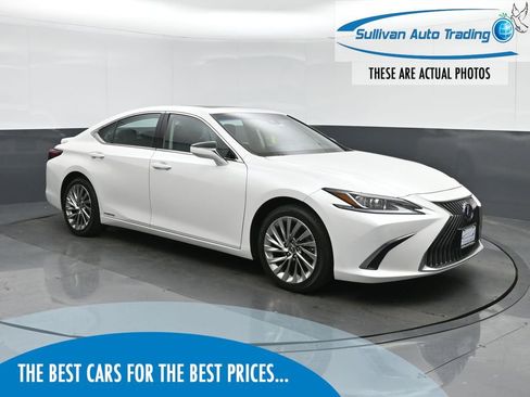 Used 2020 Lexus ES 300h w/ Accessory Package FWD image 1