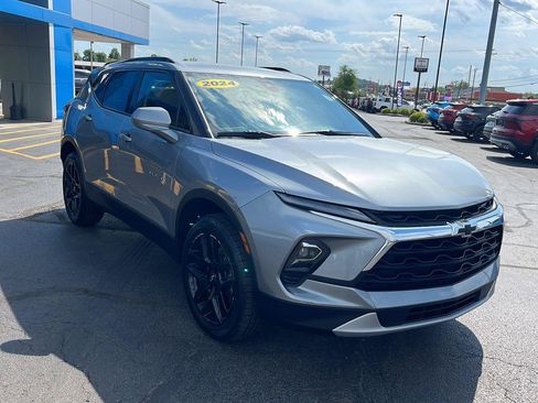 Used 2024 Chevrolet Blazer LT w/ Convenience Package FWD image 7