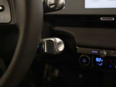 Certified 2023 Hyundai Ioniq 5 SEL image 25