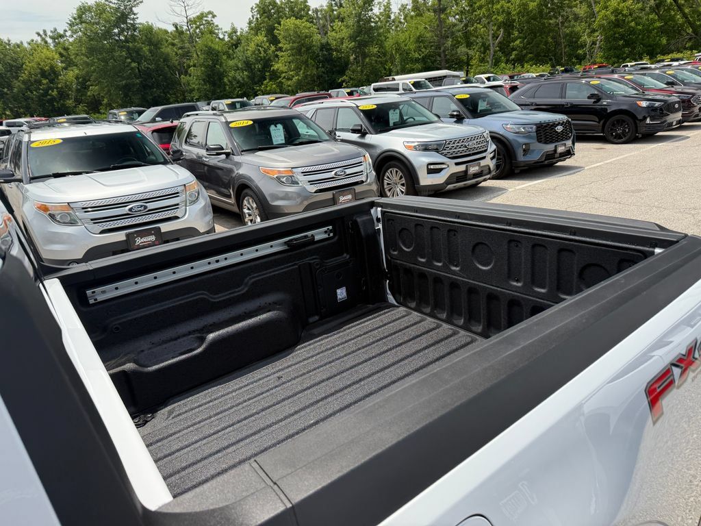 Used 2024 Ford Maverick Lariat w/ FX4 Off-Road Package AWD/4WD image 14