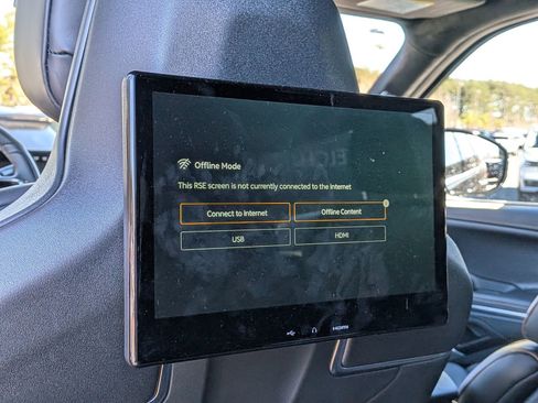 Certified 2025 Lincoln Navigator L Black Label image 18