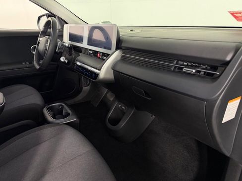 Used 2024 Hyundai Ioniq 5 SEL RWD image 31