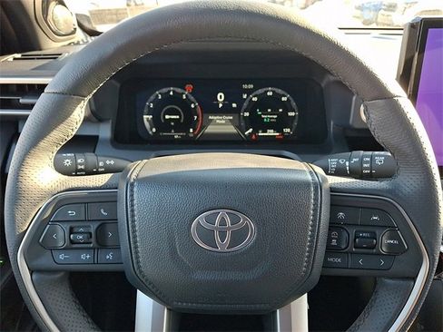 New 2026 Toyota 4Runner Limited image 9