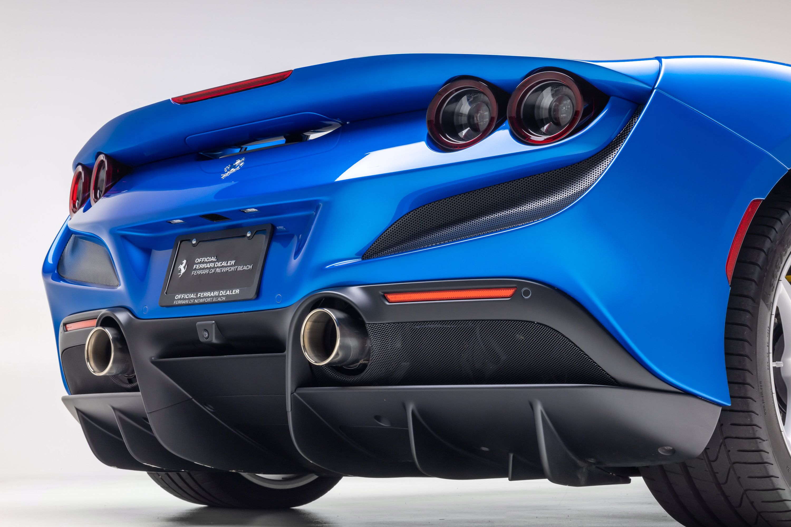 Certified 2021 Ferrari F8 Tributo RWD image 14