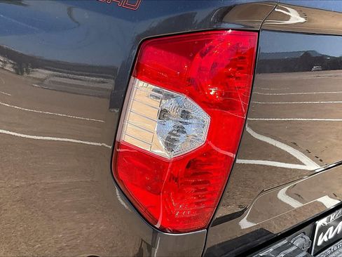 Used 2021 Toyota Tundra SR5 RWD image 30