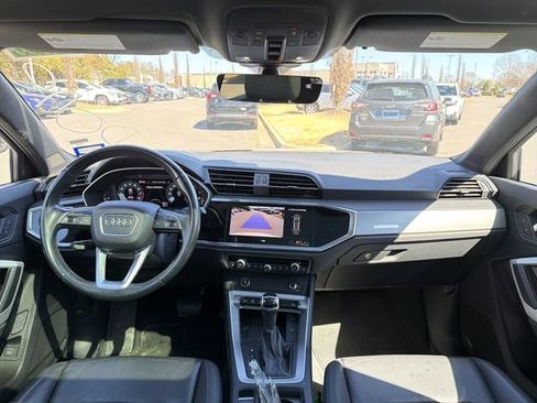 Used 2024 Audi Q3 2.0T Premium image 19