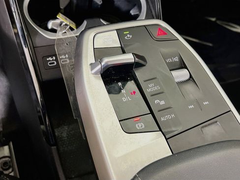 Used 2023 BMW X1 xDrive28i w/ Premium Package AWD/4WD image 17