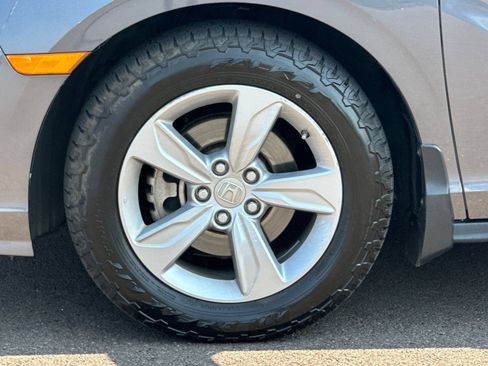 Used 2018 Honda Odyssey EX-L image 24