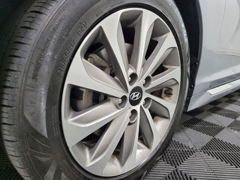 Used 2015 Hyundai Sonata Sport FWD image 31