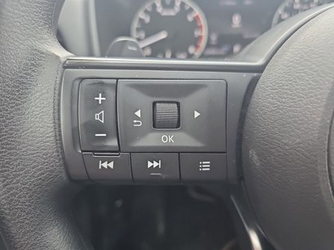 Certified 2024 Nissan Rogue S image 20