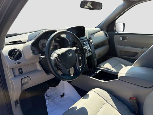 Used 2015 Honda Pilot EX-L image 2