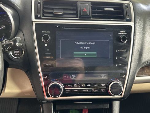 Used 2018 Subaru Outback 2.5i Limited image 23