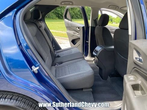 Used 2022 Chevrolet Equinox LT FWD image 33