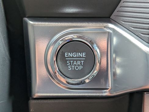 New 2025 Ford F150 King Ranch w/ FX4 Off-Road Package image 22