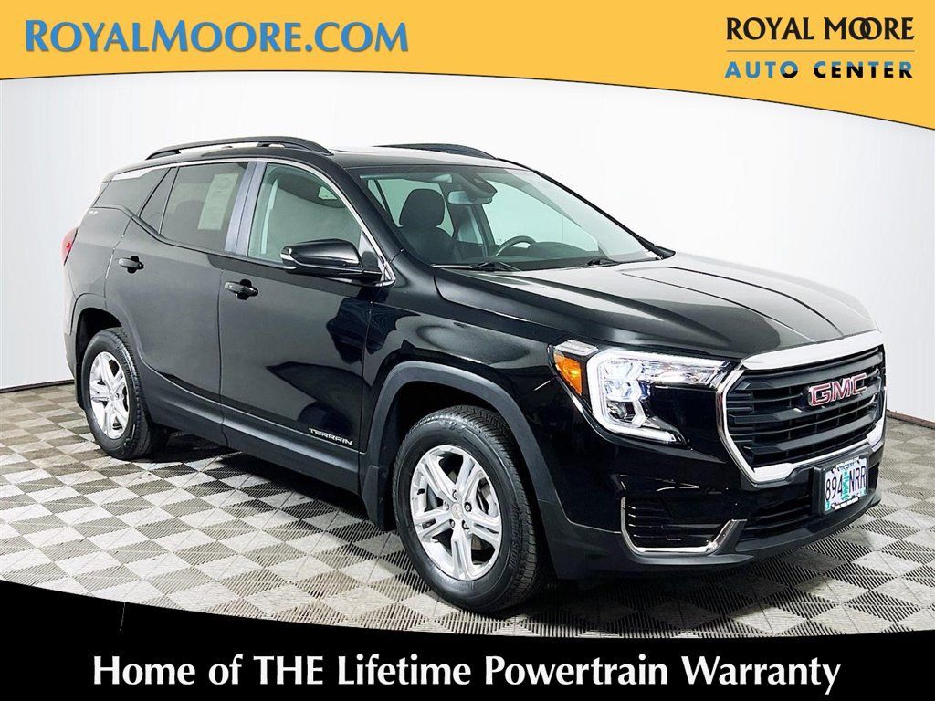 Used 2022 GMC Terrain SLE w/ Driver Convenience Package AWD/4WD image 1