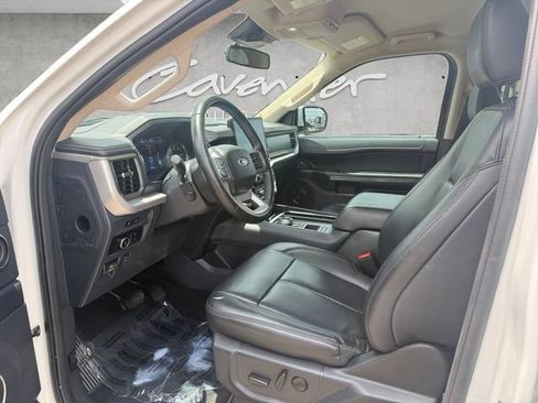 Certified 2024 Ford Expedition XLT RWD image 20