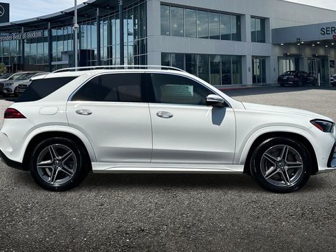 New 2026 Mercedes-Benz GLE 580 4MATIC image 3