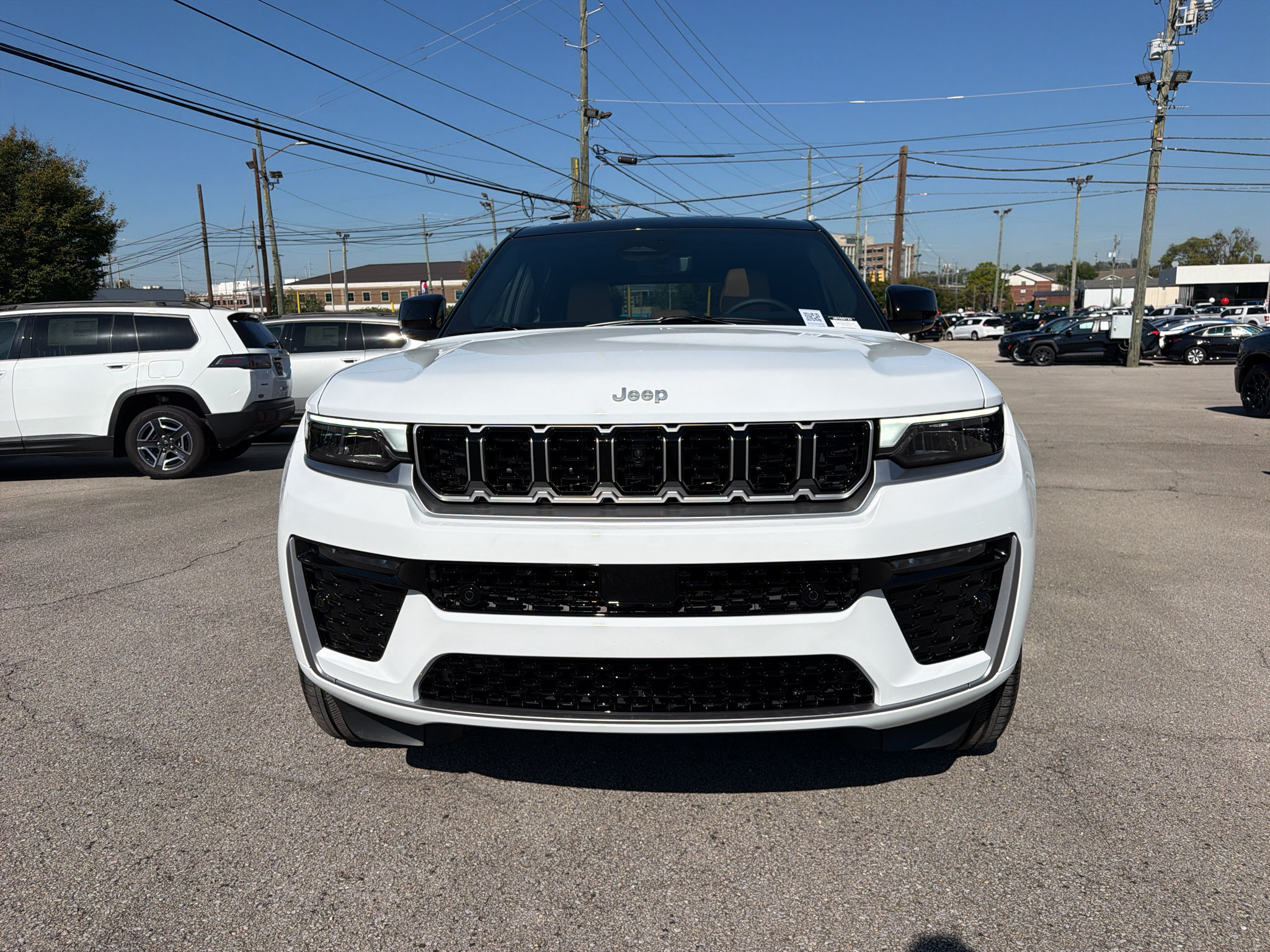 New 2027 Jeep Grand Cherokee Summit AWD/4WD image 2