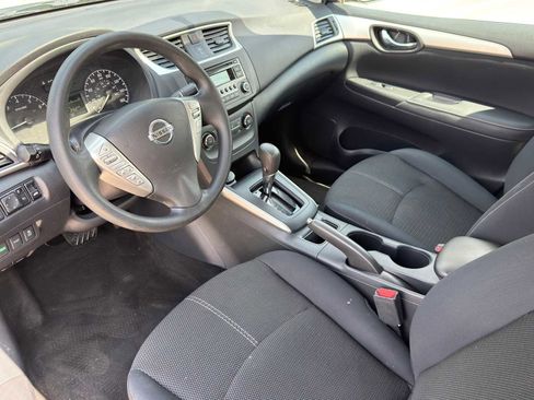 Used 2017 Nissan Sentra S FWD image 7