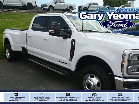 New 2026 Ford F350 Lariat w/ FX4 Off-Road Package AWD/4WD image 1