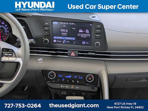 Certified 2023 Hyundai Elantra SEL w/ Cargo Package FWD image 17