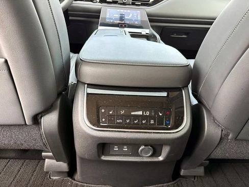 Used 2025 INFINITI QX80 Pure AWD/4WD image 13