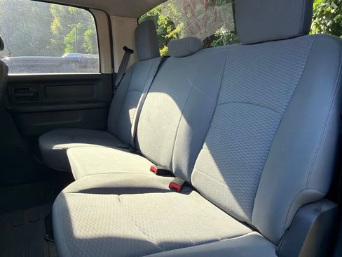 Used 2014 RAM 2500 Tradesman w/ Chrome Appearance Group AWD/4WD image 12