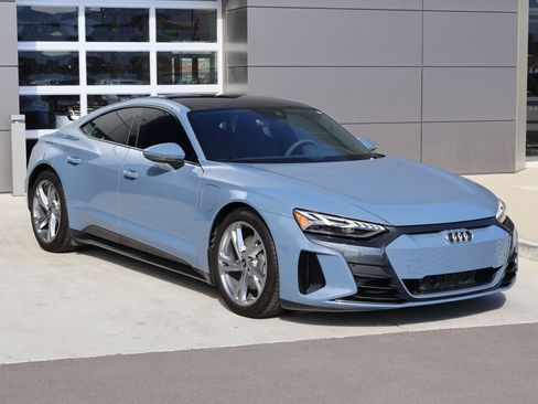 Used 2023 Audi e-tron GT Premium Plus w/ Executive Package AWD/4WD image 3