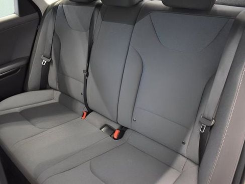 Used 2025 Kia K4 FWD image 7