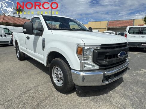 Used 2022 Ford F250 XL w/ Power Equipment Group image 2