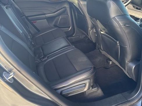 Used 2025 Ford Escape ST-Line image 24