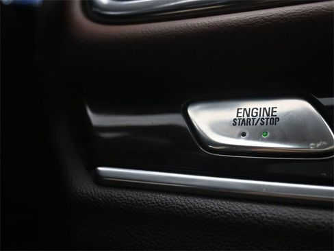 Used 2021 Buick Enclave Avenir w/ Avenir Technology Package image 14