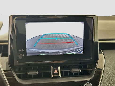 Used 2025 Toyota Corolla LE FWD image 21