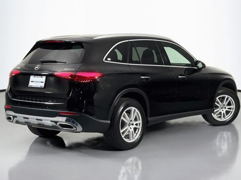 Used 2023 Mercedes-Benz GLC 300 4MATIC image 12