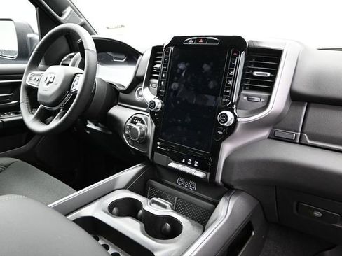 New 2026 RAM 1500 Big Horn AWD/4WD image 12